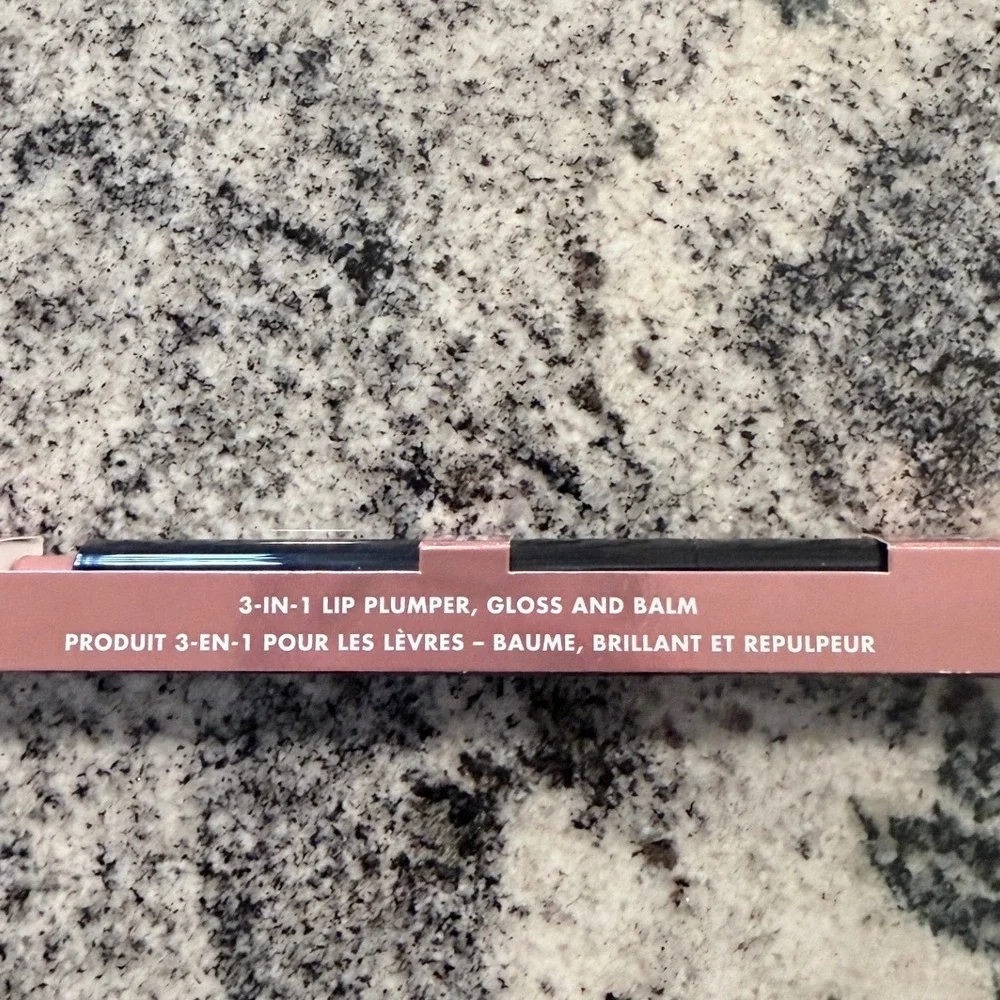 elf Pout Clout Lip Plumping Pen 3-in-1 Gloss Balm Clickable Sheer Pink Nude New